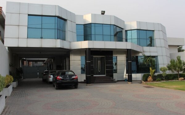 CNC Machining Department